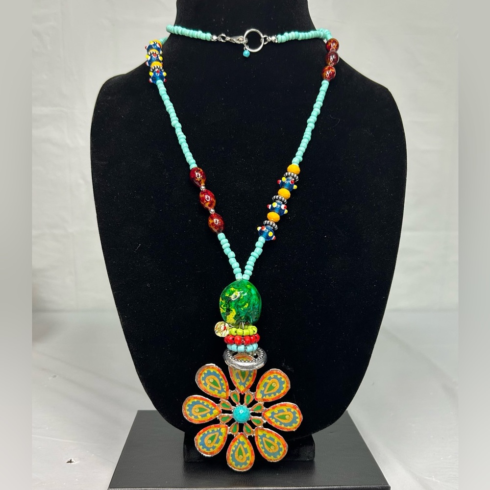 Colorful Wedding Cake Beaded Flower Pendant Necklace - Picture 1 of 5
